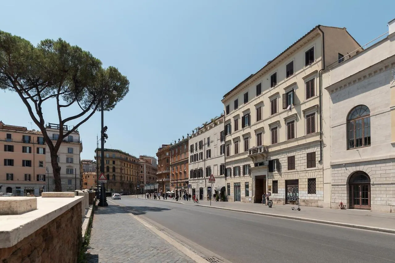 Largo di Torre Argentina Apartment Roma